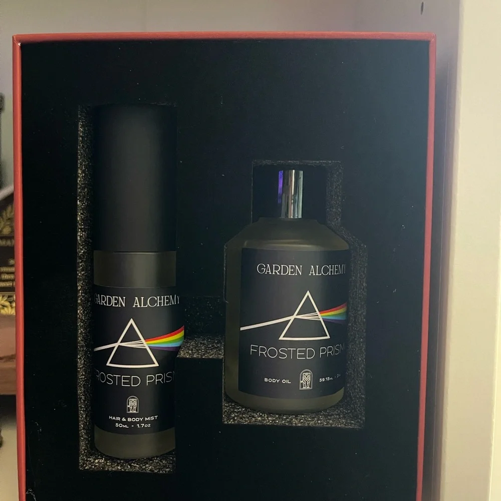 Garden Alchemy Frosted Prism Dry Body Oil and Mist Set - Picture 2 of 2